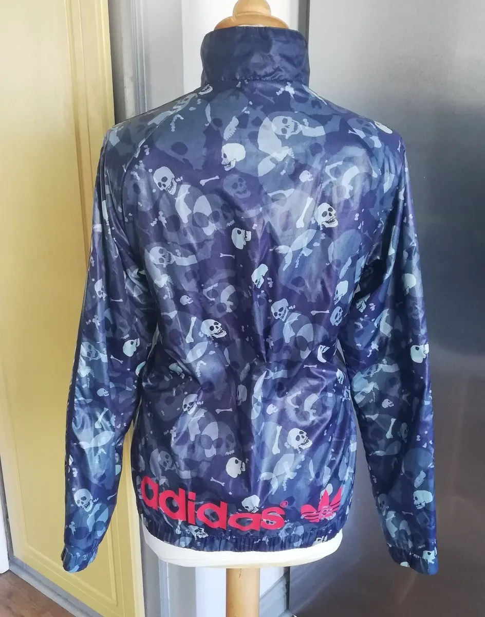 Adidas skull design lightweight type windbreaker - Image 3