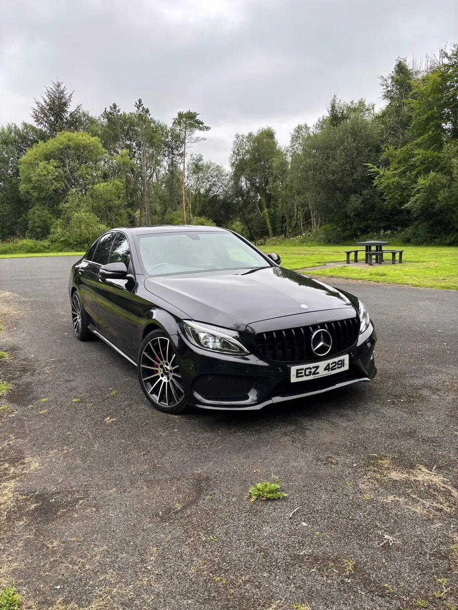 Mercedes C220d AMG Line - Image 2