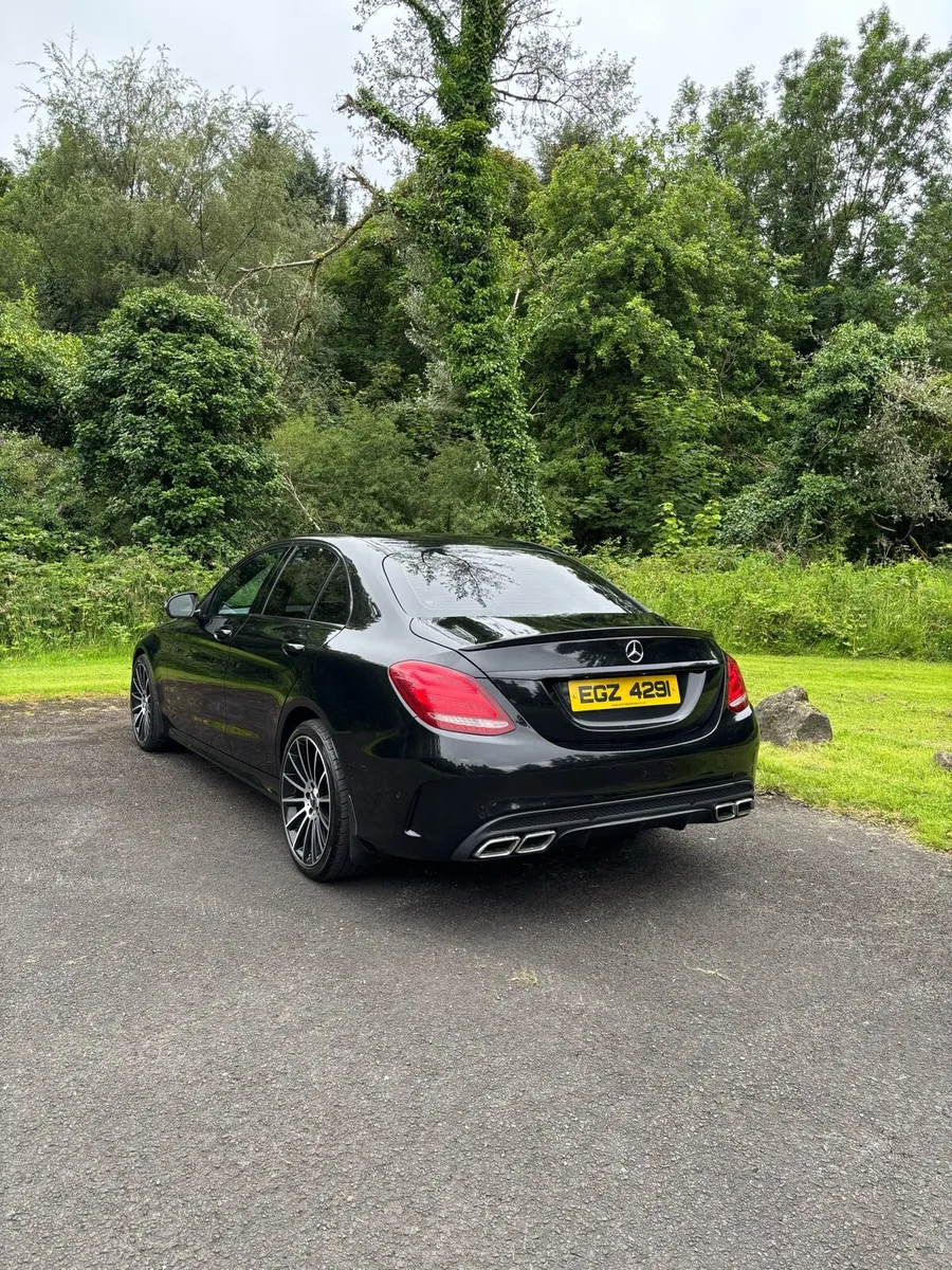 Mercedes C220d AMG Line - Image 4