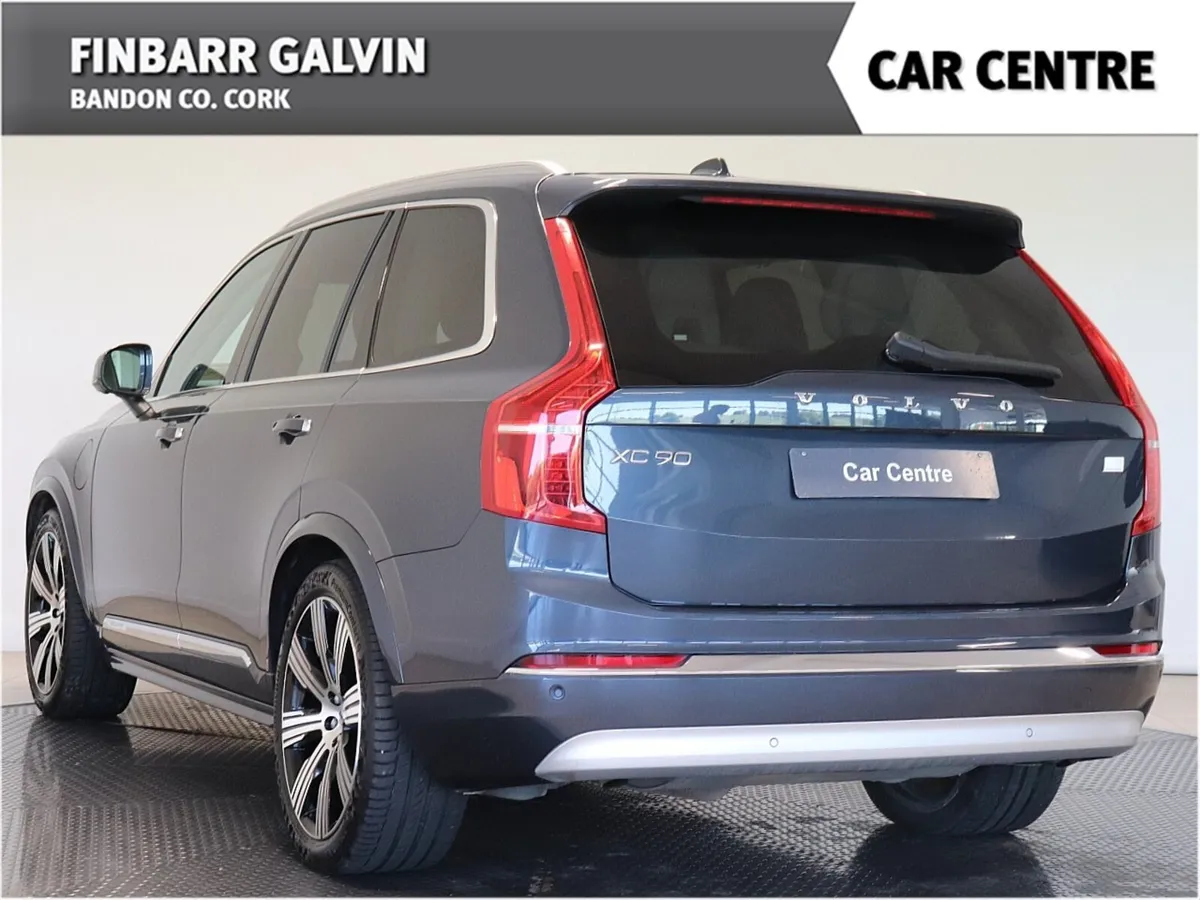Volvo XC90 INSCRP PRO T8RCHRGE AWD AUTO - Image 3