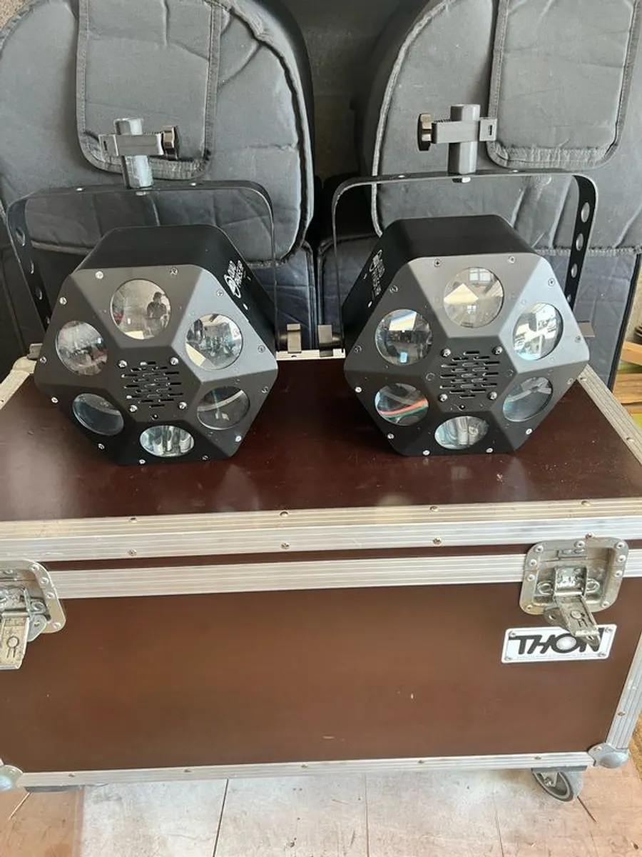ADJ Quad Phase HP 32-Watt Quad-LED - Image 1