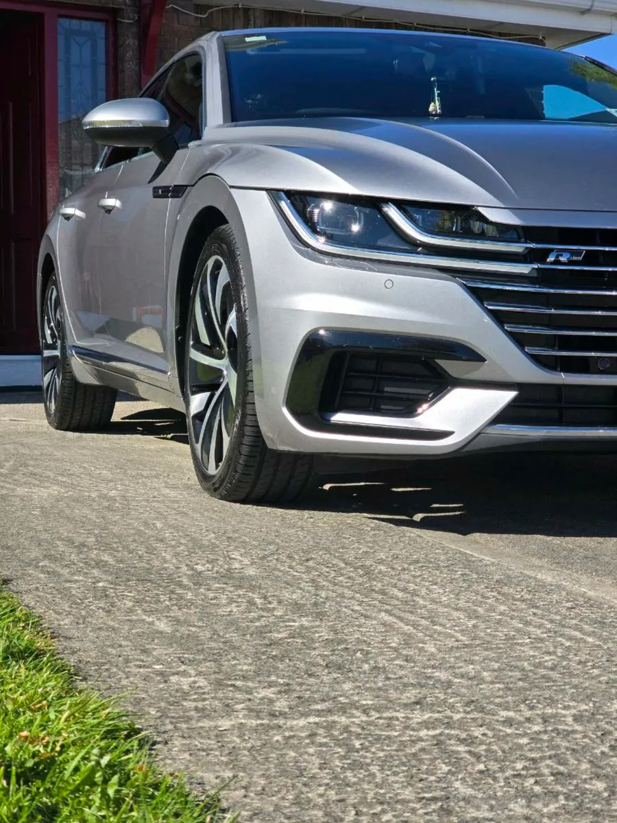 Volkswagen Arteon R Line 2.0 TDI Automatic DSG - Image 2