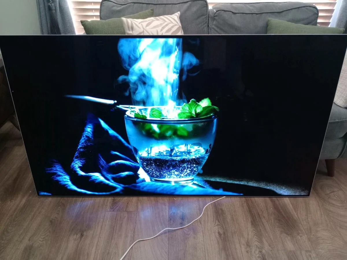 LG 65 INCH OLED UHD TV 65B7A - Image 2