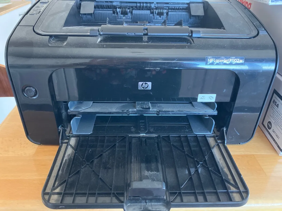 HP 1102w printer - Image 1