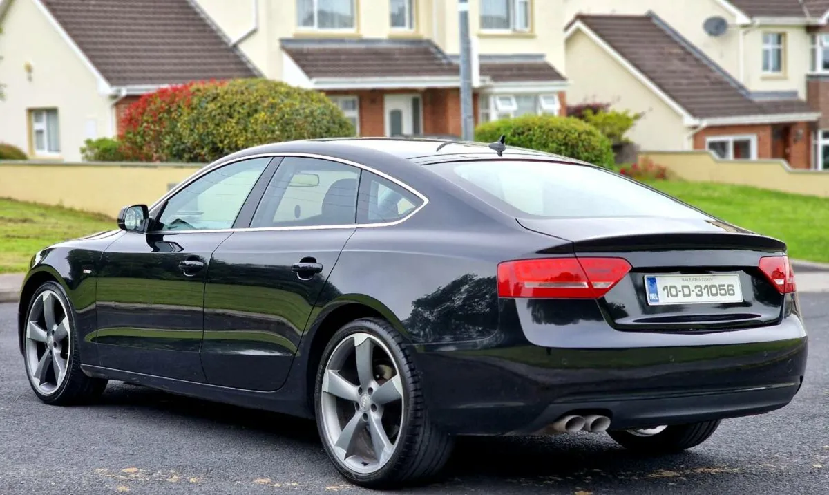Audi A5  2010 Auto - Image 3