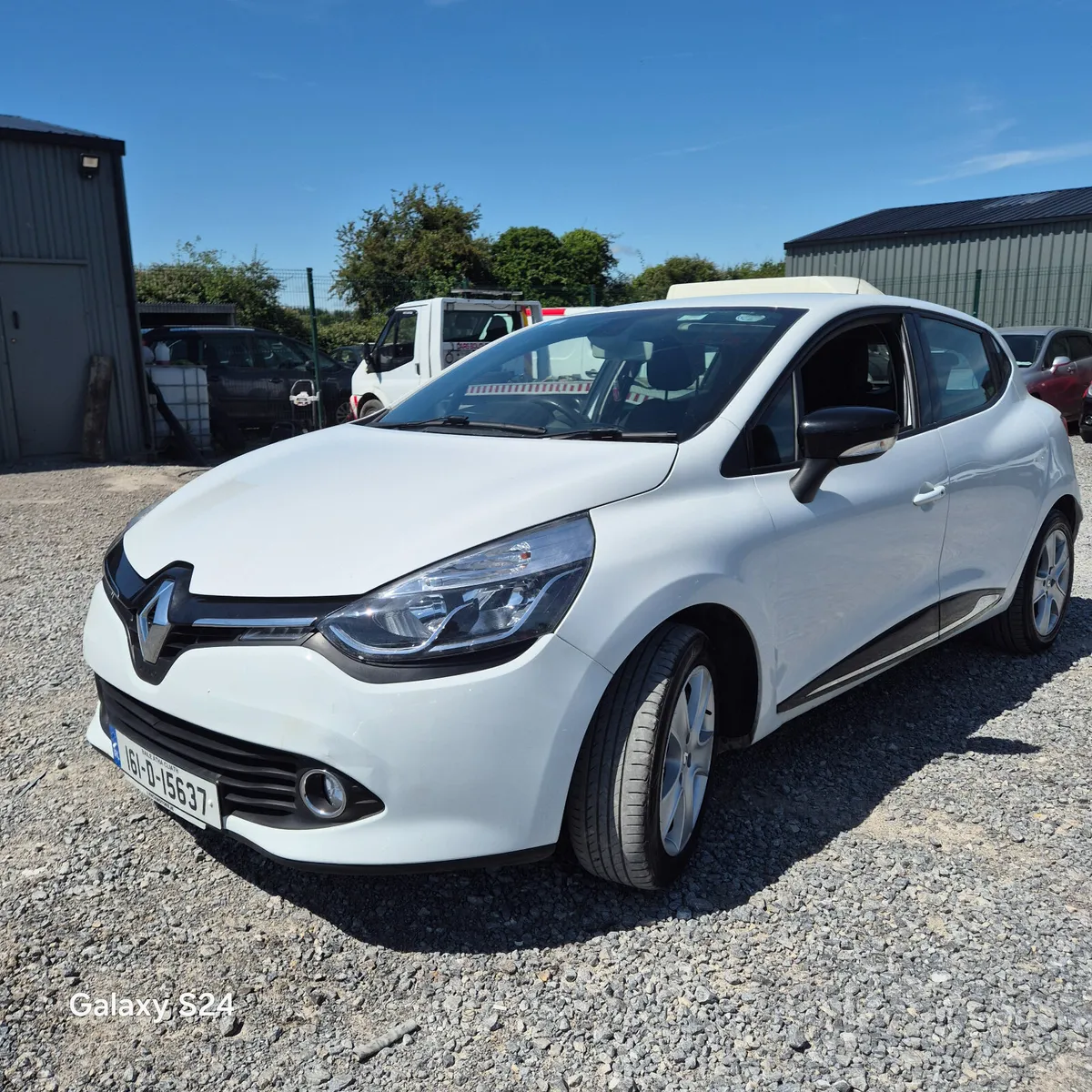 Renault Clio 2016 1.2 petrol DYNAMIQUE - Image 4
