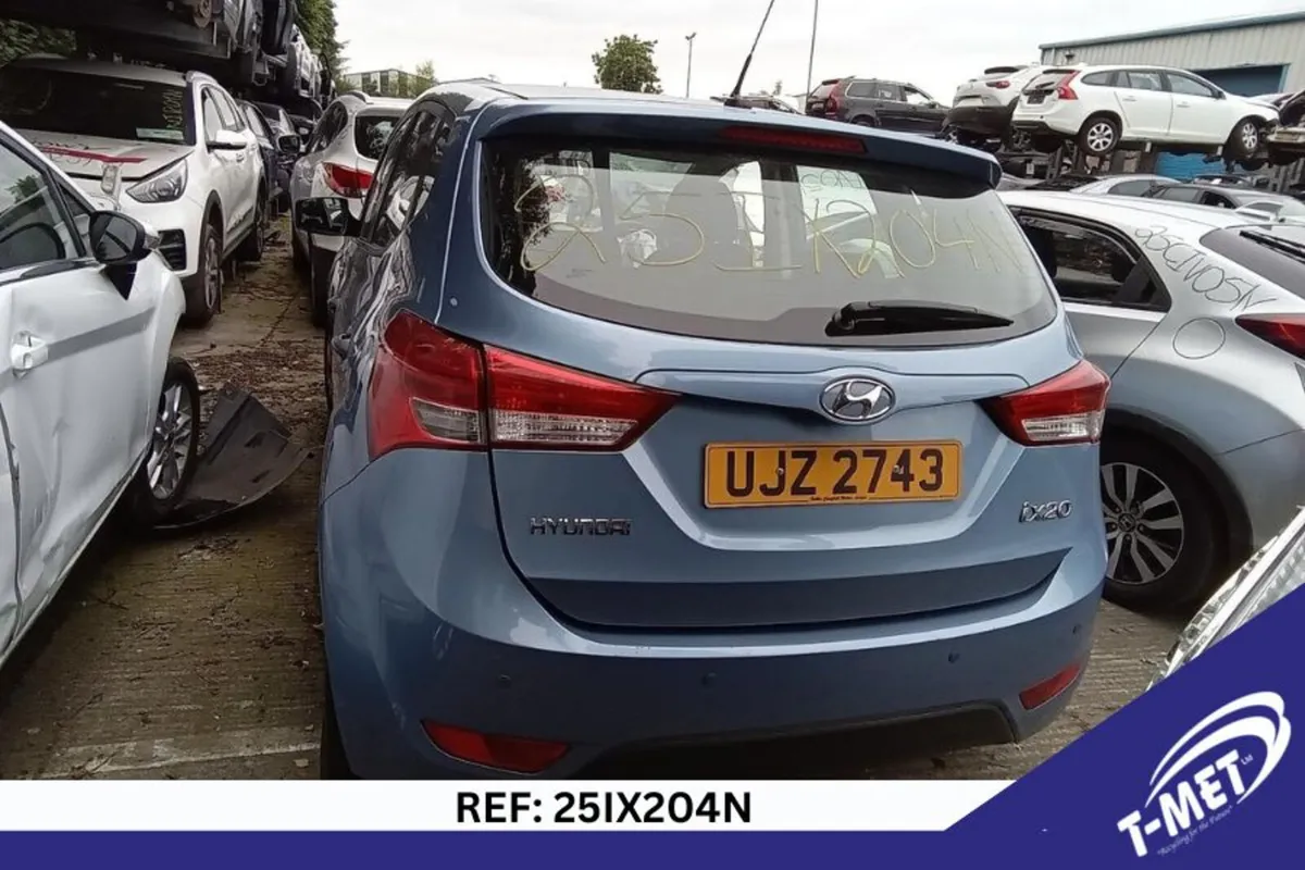 2012 HYUNDAI IX20 BREAKING FOR PARTS - Image 2
