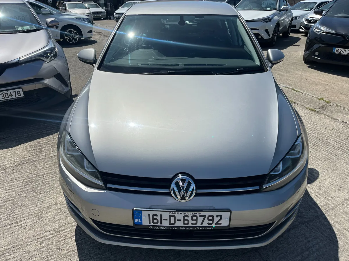 Volkswagen Golf 2016, 1.2 TSI 5DR COMFORT LOW KMS - Image 2