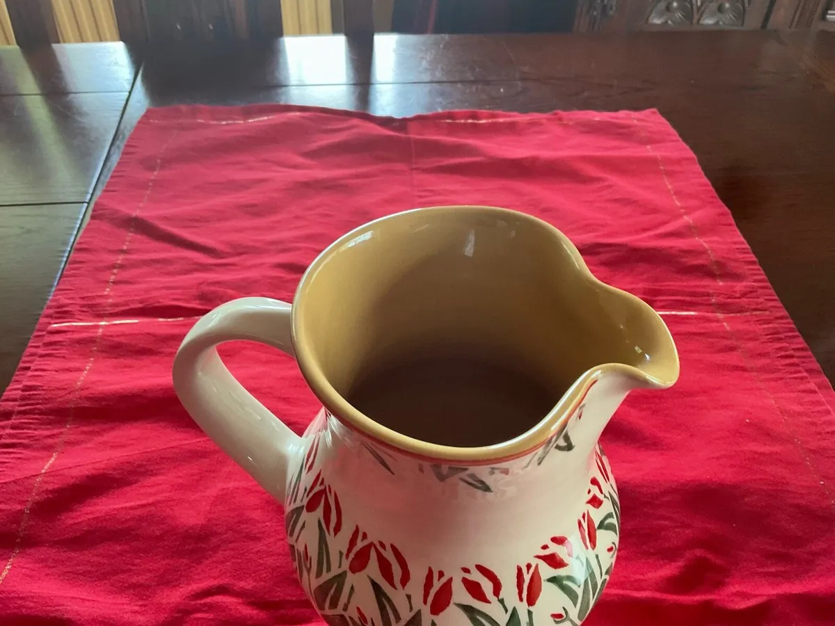 Nicholas Mosse New Red Blooms medium jug - Image 4