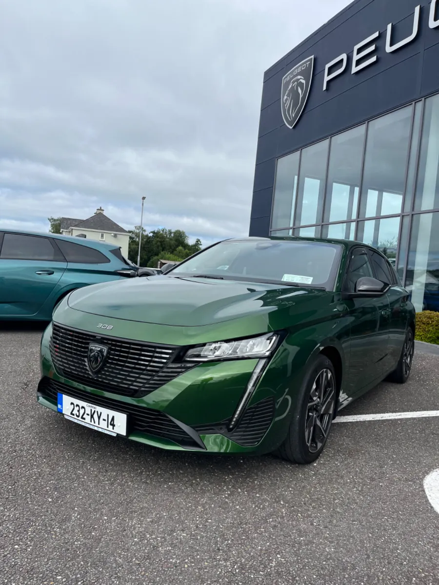 Peugeot 308 2023 - Image 2