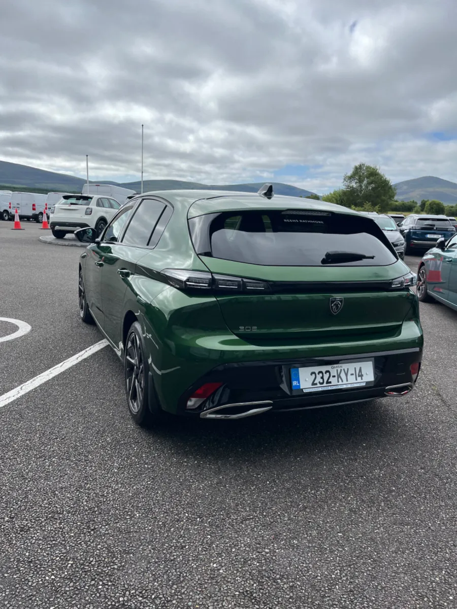 Peugeot 308 2023 - Image 4