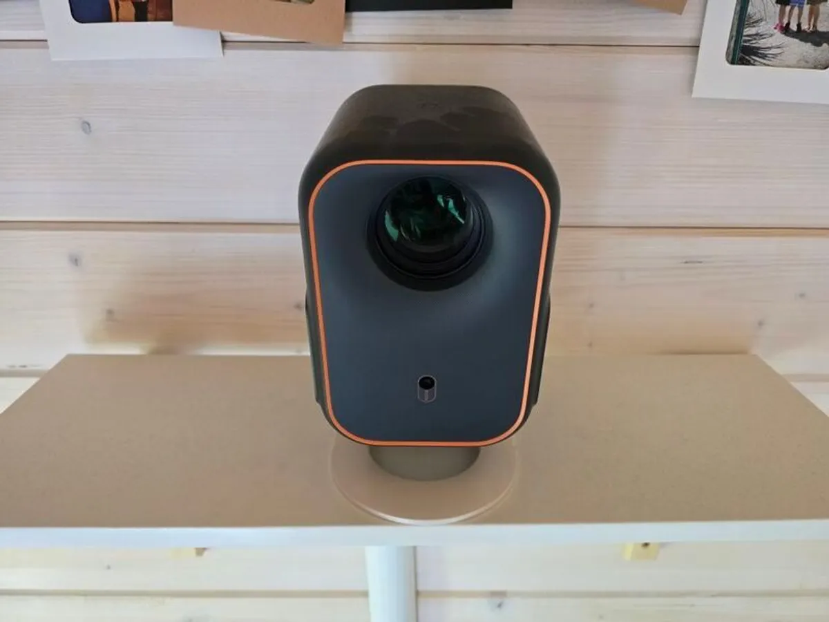 Formovie Xming Episode One Mini Projector - Image 1