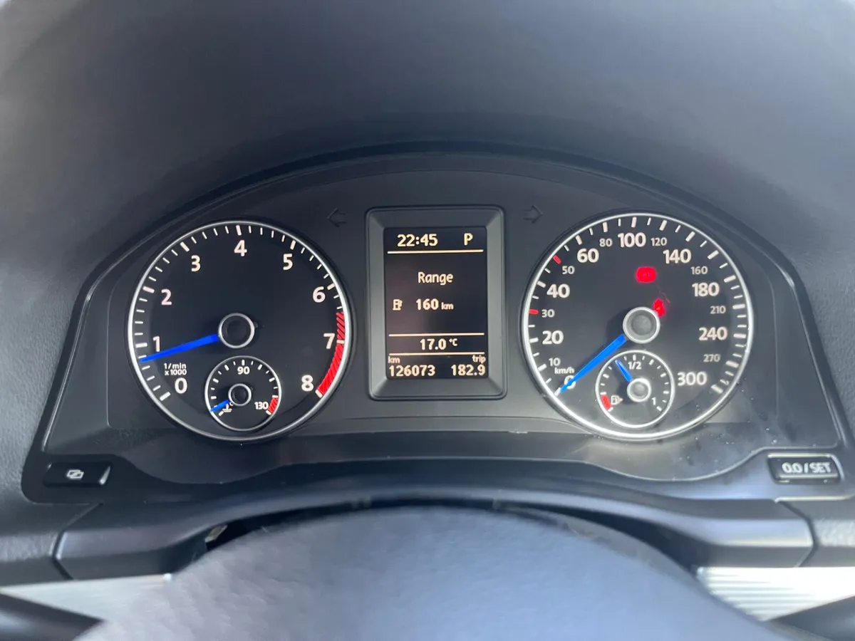 2011 VOLKSWAGEN SCIROCCO R 2.0 TSI 270BHP DSG - Image 2