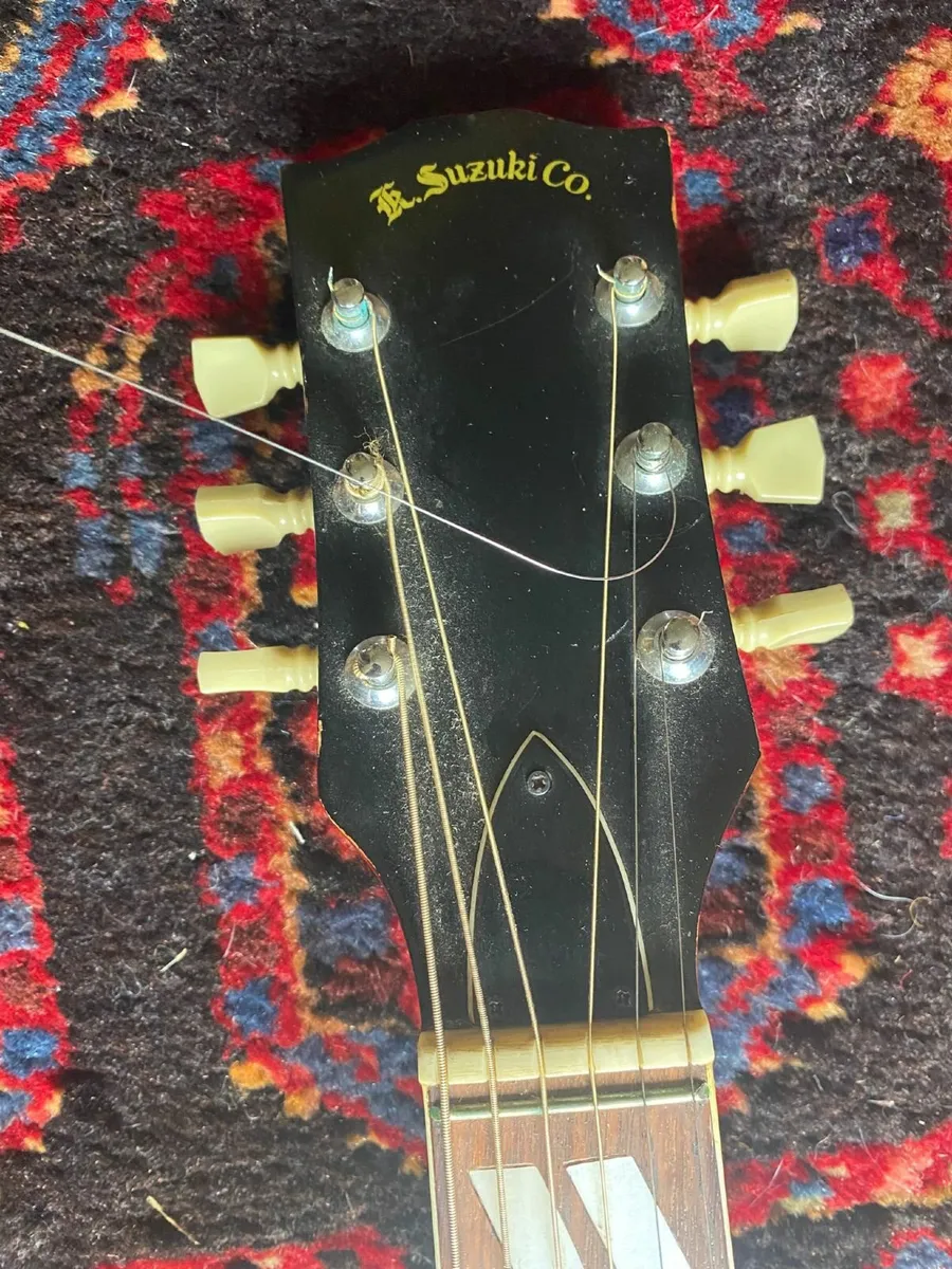 Acoustic guitar Hummingbird - Image 4