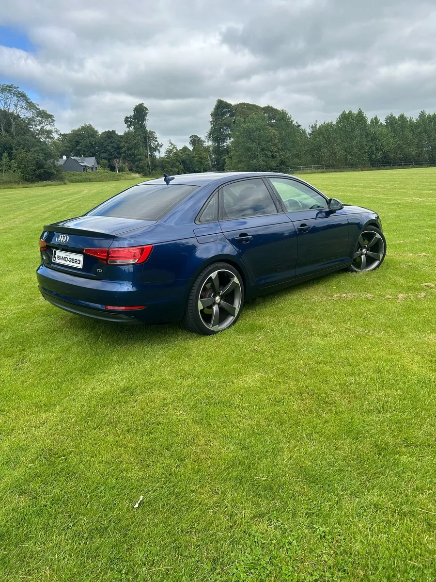 161 Audi A4 - Image 1