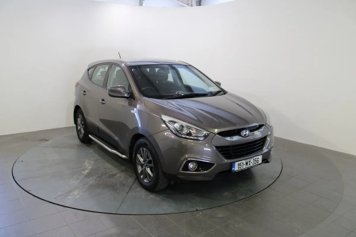 Hyundai ix35 1.7 Diesel Celebration LE 2WD 115hp - Image 1