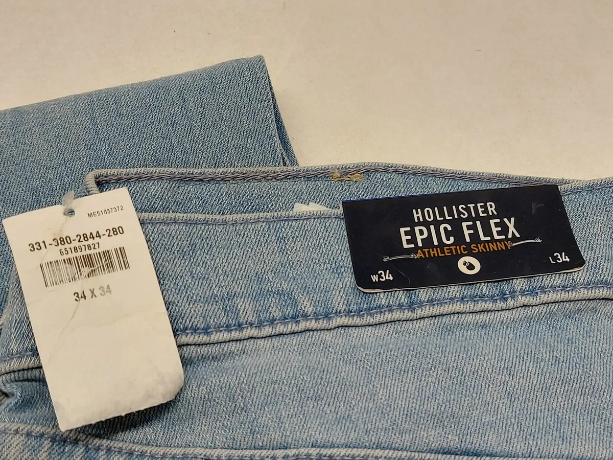 Online Auction Of Hollister Trousers & More! - Image 2