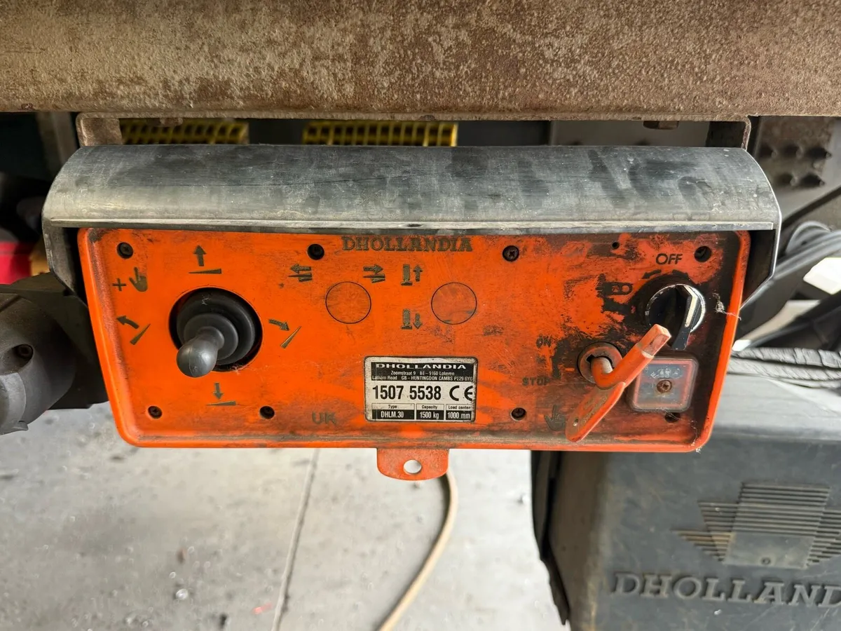 TAIL LIFT - Image 4