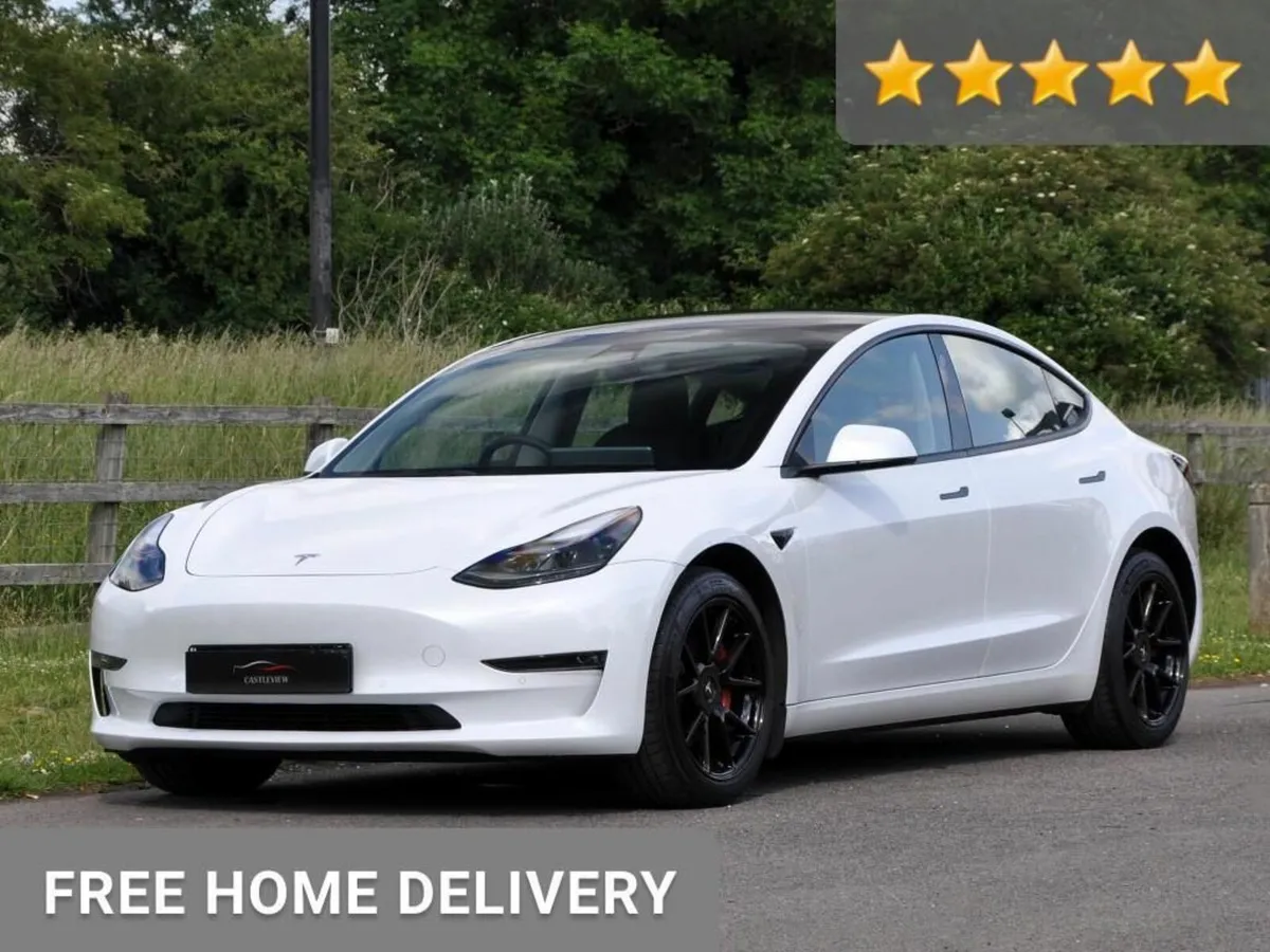 Tesla Model 3 2022 - Image 1