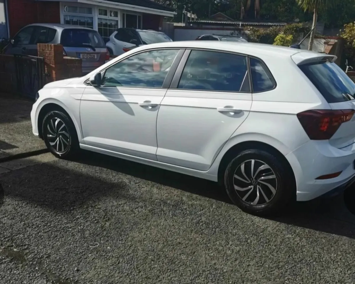 Volkswagen Polo 2022 - Image 3