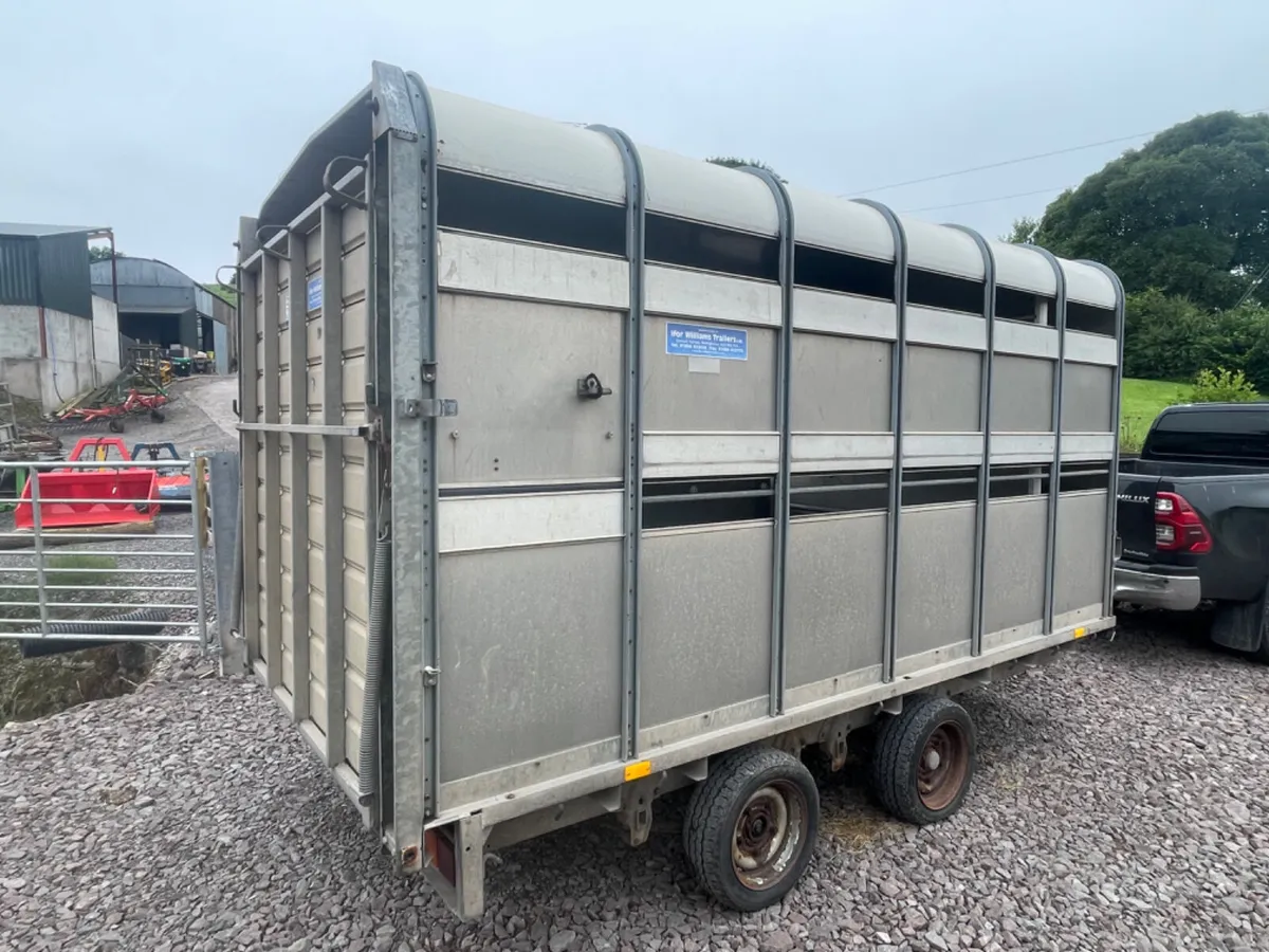 Ifor Williams 12ft x 6ft 6” demountable - Image 1