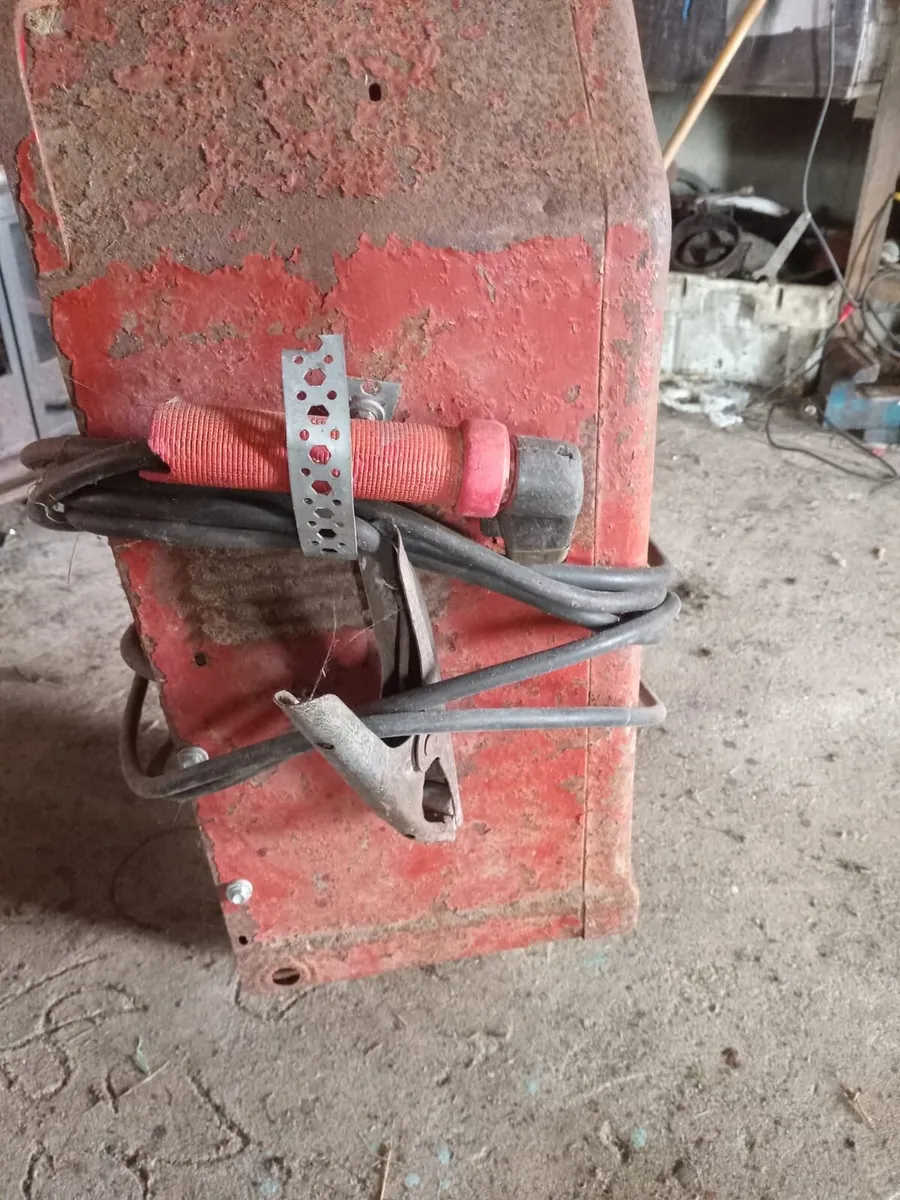 3 Phase Oil Cooled Welder - Image 2