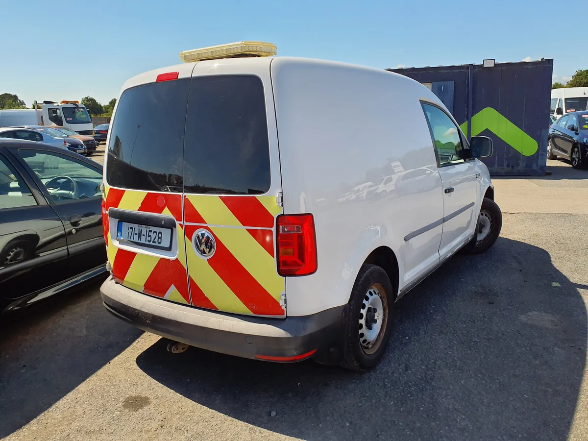 2017 vw caddy Automatic - Image 4