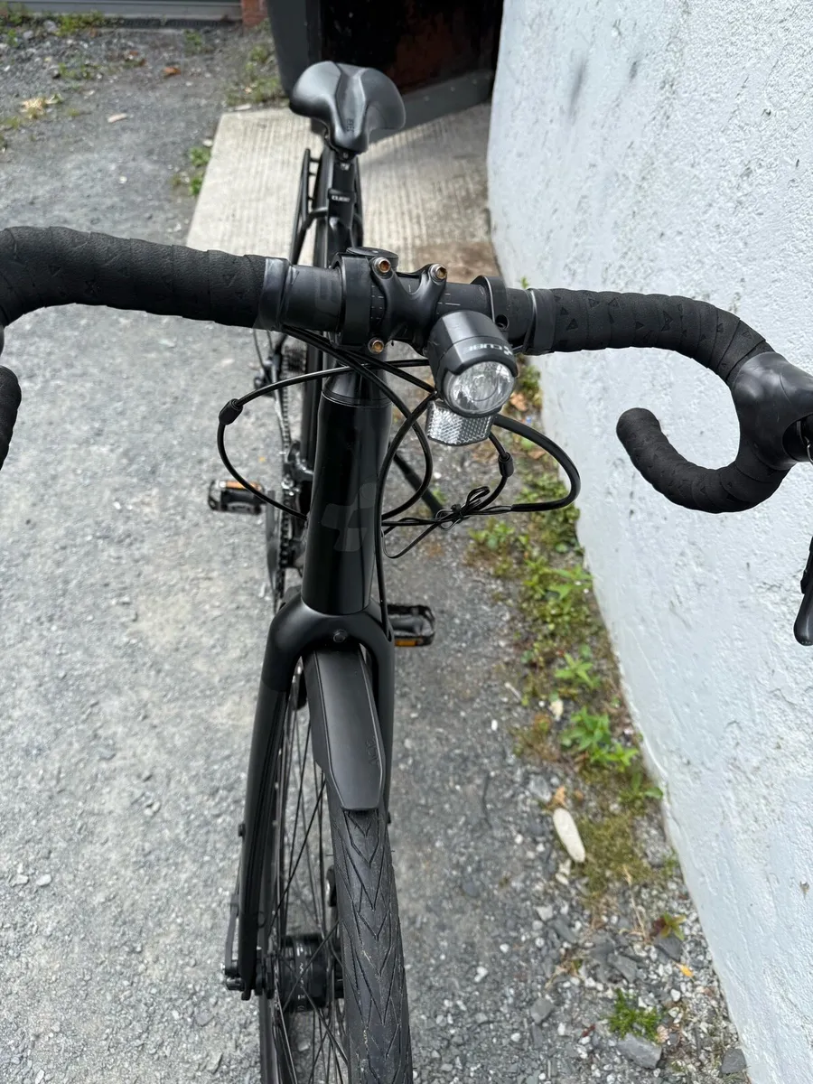 Cube Nuroad Gravel Bike - Image 3