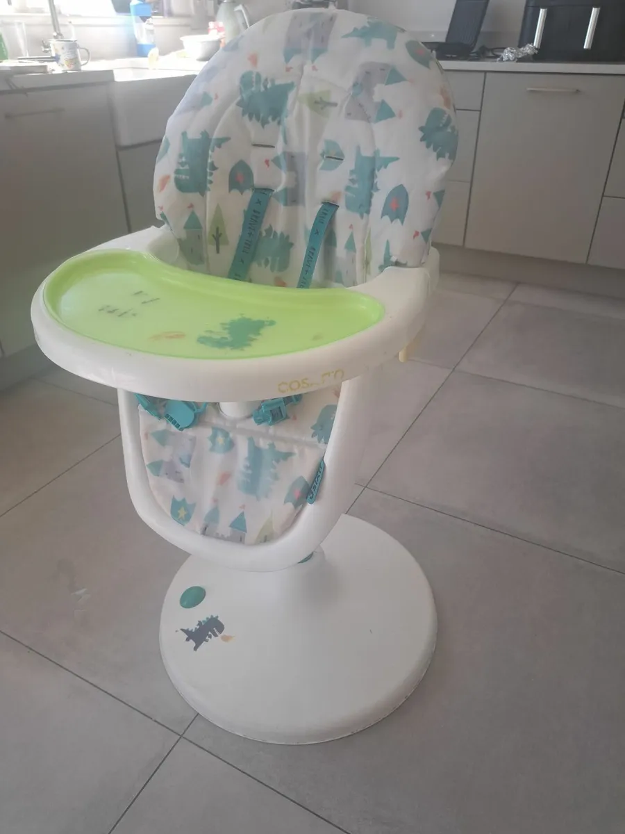 Cosatto Swivel high chair - Image 2