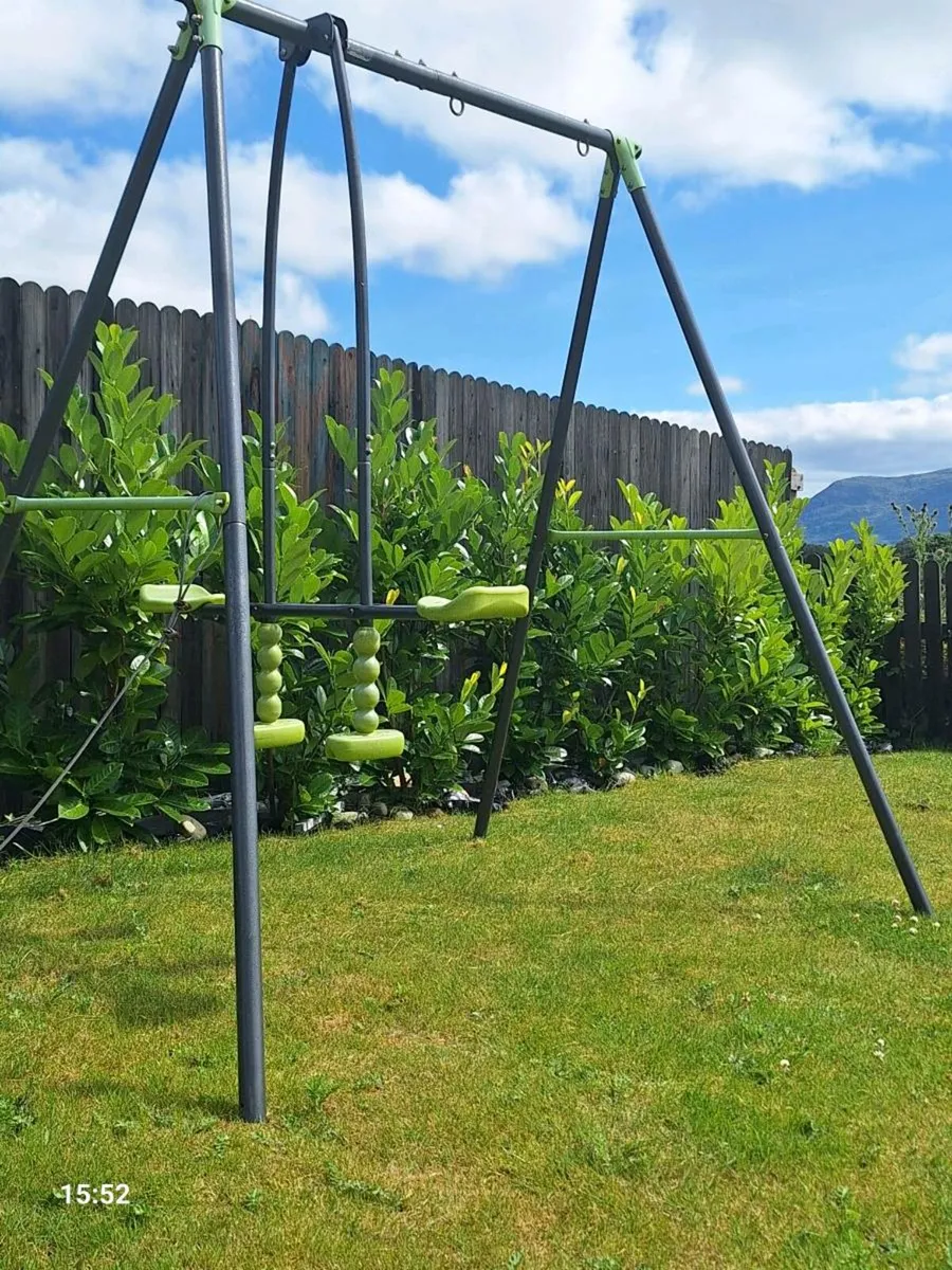 Swing - Image 1