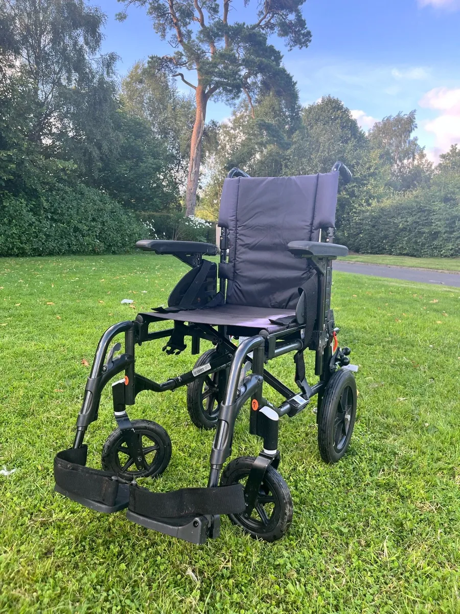 Wheelchair - Image 3