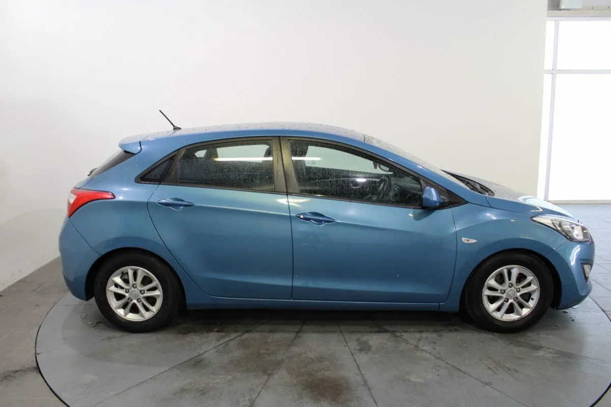 Hyundai i30 1.6 Crdi Active - Image 4