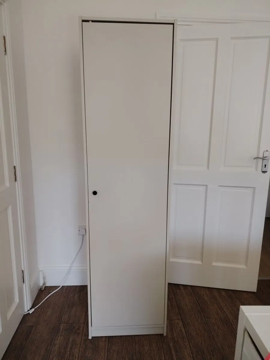 wardrobe - Image 1