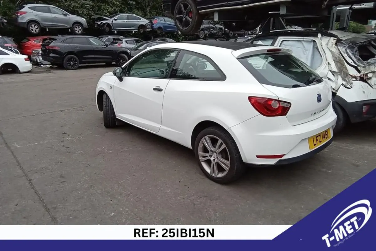 2012 SEAT IBIZA BREAKING FOR PARTS - Image 4