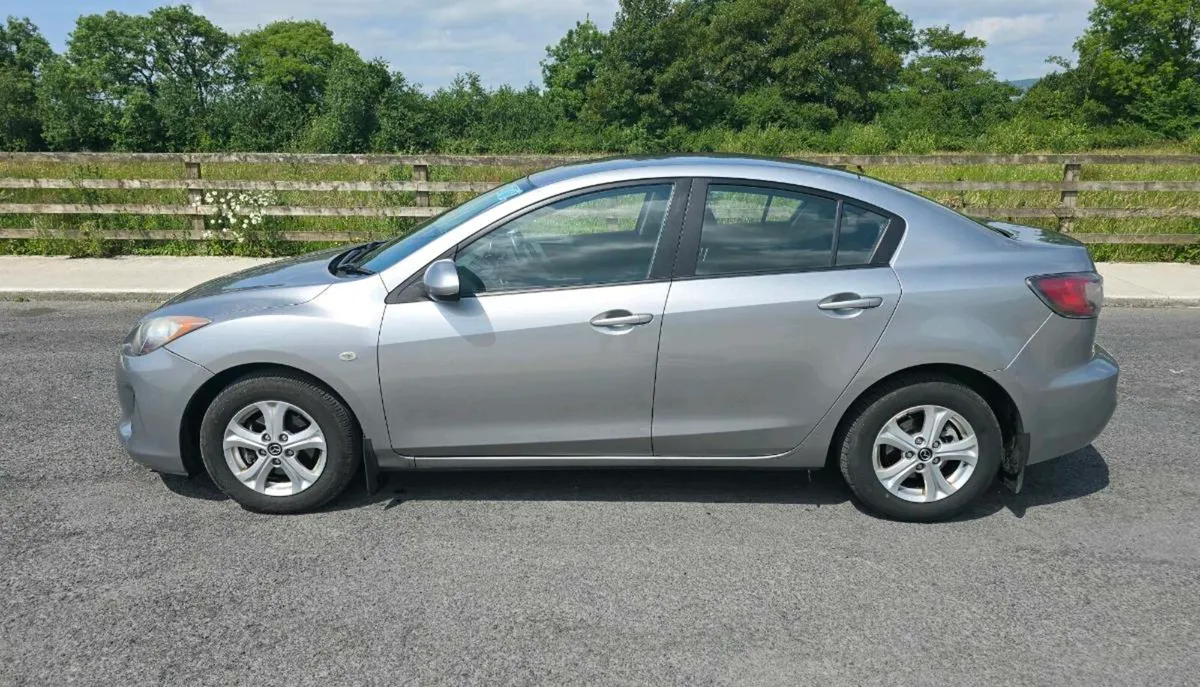 2013 Mazda 3 1.6d NCT + tax - Image 4
