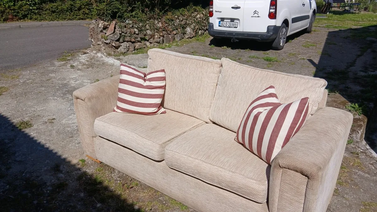 2 seater couch - Image 3