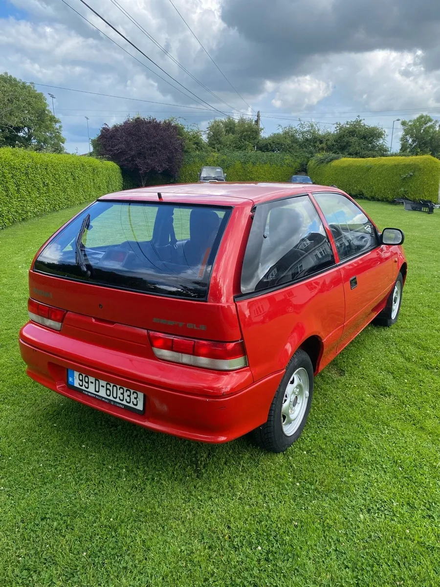 Suzuki swift gls - Image 3