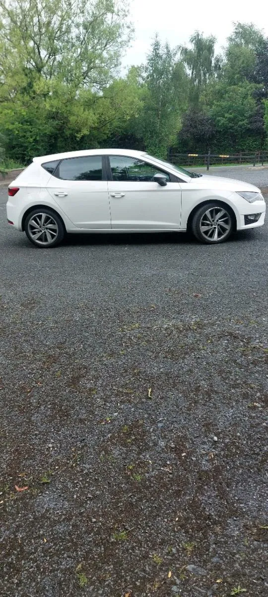 SEAT Leon 2.0TDI 150HP FR - Image 3