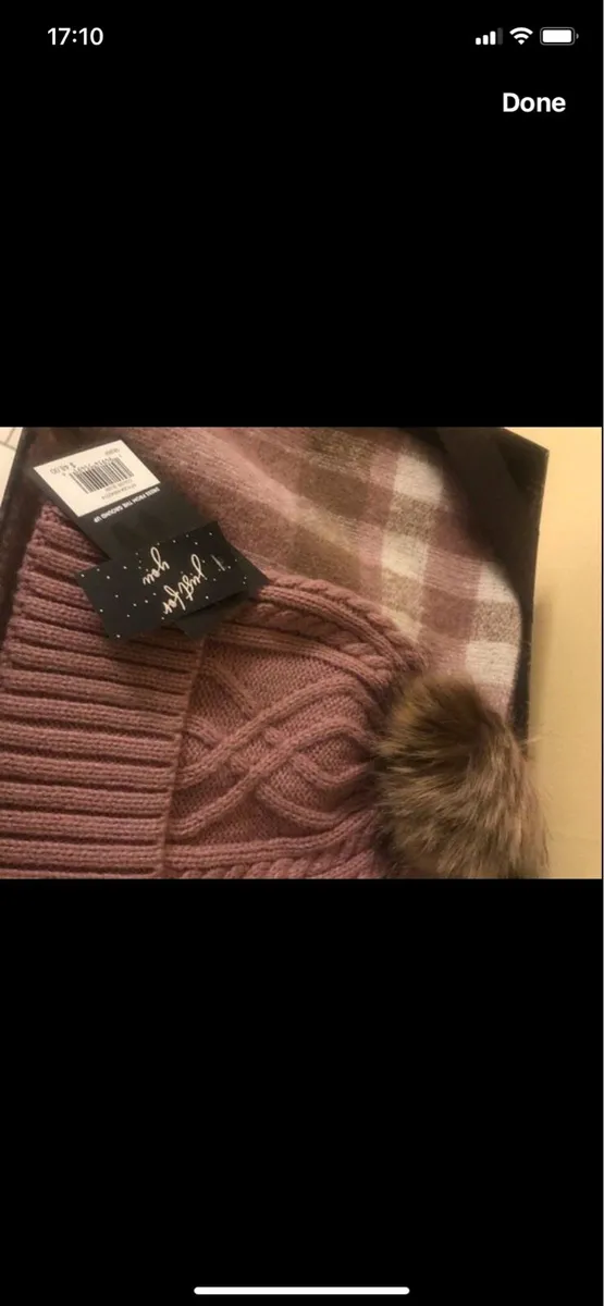 New Nine West Scarf & Beanie Set - Image 2