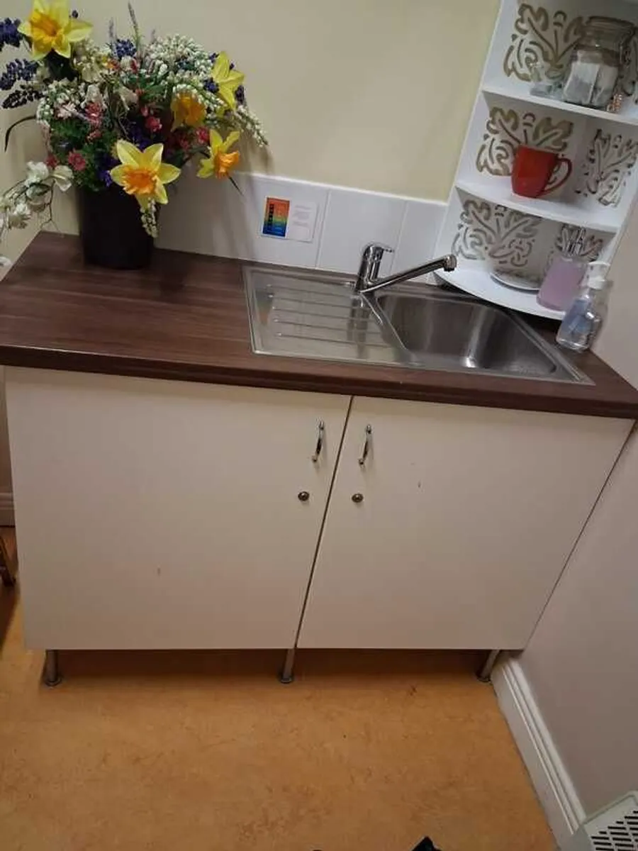 Sink press unit - Image 1