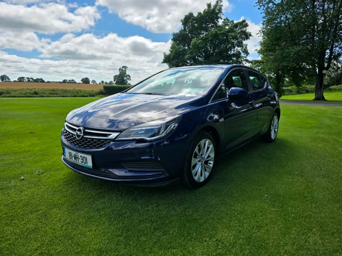Opel astra 1.4 petrol ( nct and tax ) !! - Image 2