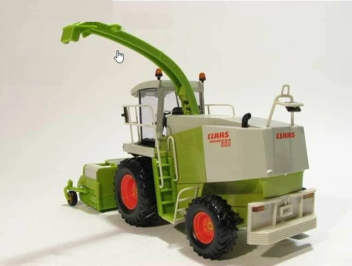 Claas Jaguar 880 Silage Harvester by Norscott 1:32 - Image 4