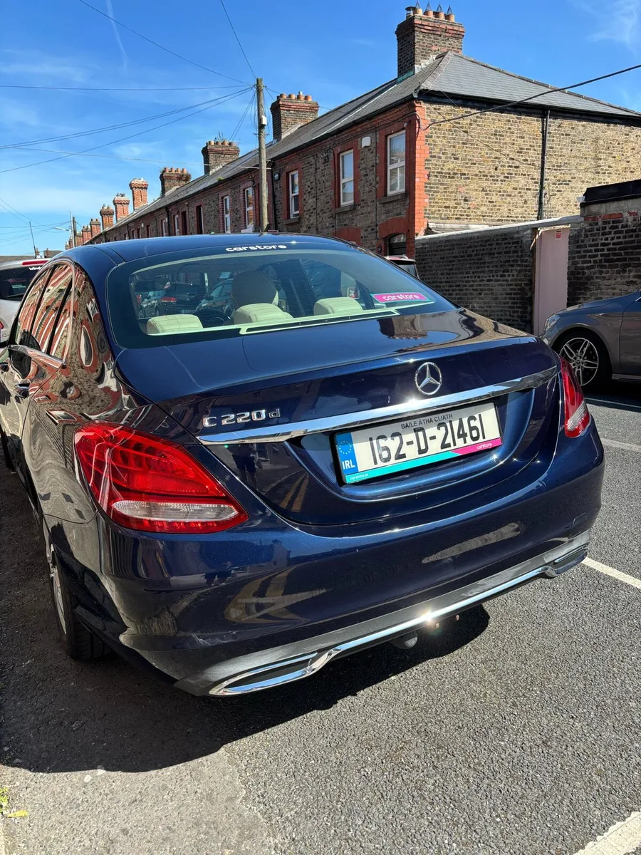 Mercedes Benz C 220D  - Full MB Service  History - Image 4