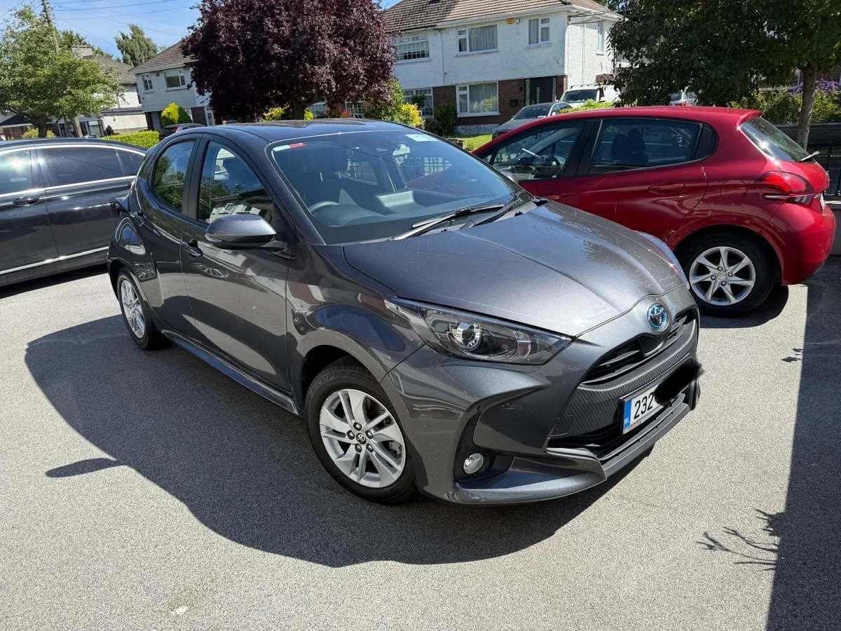 Toyota Yaris petrol hybrid - Image 1