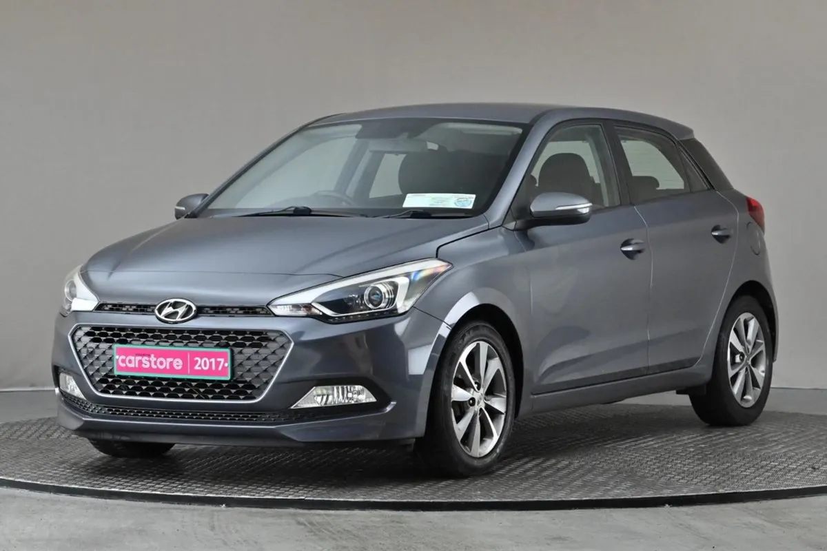 Hyundai i20 1.2 Deluxe Active  rear Park Sensors - Image 3