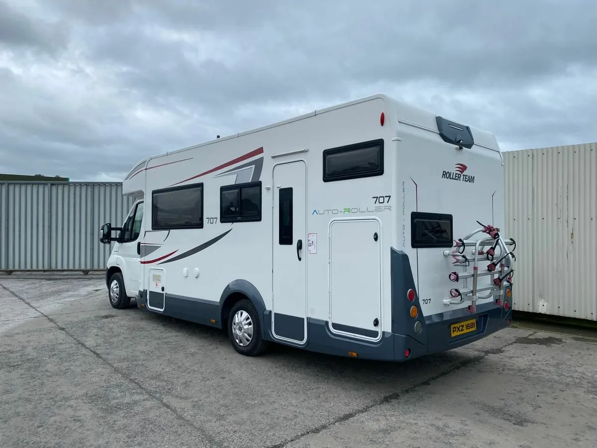 Campervan - Image 4