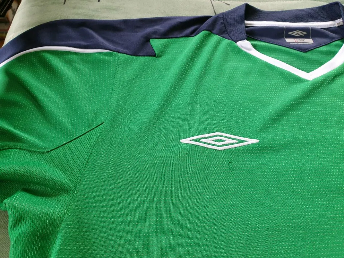 Northern Ireland Football Club Home Jersey 2004 XL - Image 3