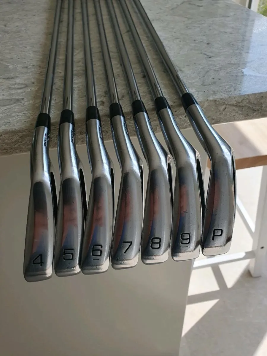 Mizuno JPX 800 Pro Irons 4-PW RH Set - Image 3