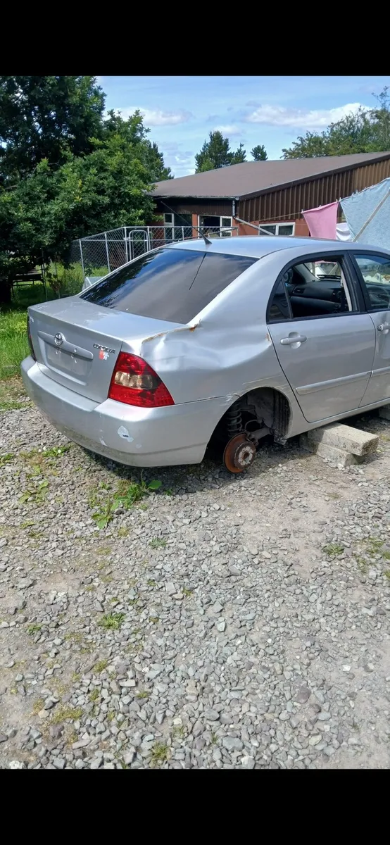 Breaking- Toyota Corolla 1.4 VVTI E120 2003 B