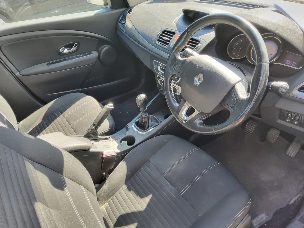 Renault Fluence 1.5 DCI 95 Limited - Image 4